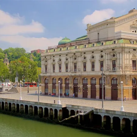 Lägenhet Espacioso 3 Hab Dobles 2 Banos, Junto Ayuntamiento Bilbao