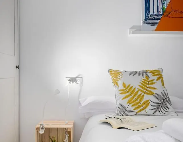 Espacioso 3 Hab Dobles 2 Banos, Junto Ayuntamiento شقة *