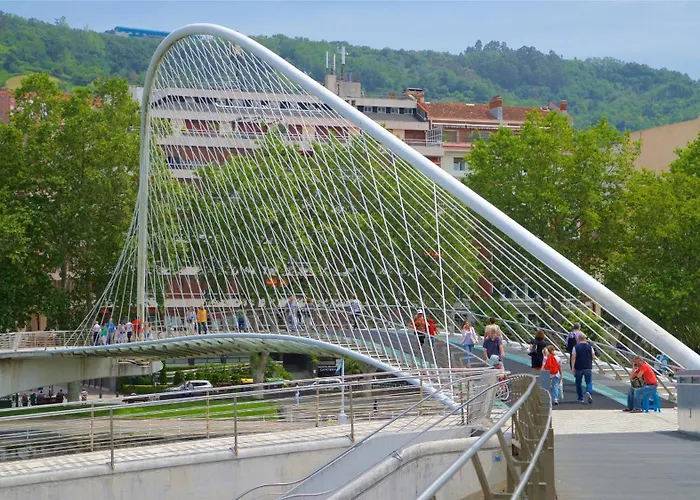 Espacioso 3 Hab Dobles 2 Banos, Junto Ayuntamiento アパート ビルバオ